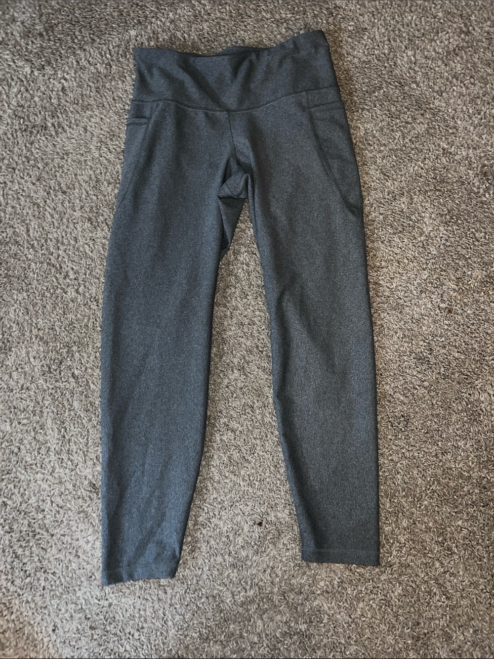 Old Navy Charcoal Gray High-Waist Active Leggings